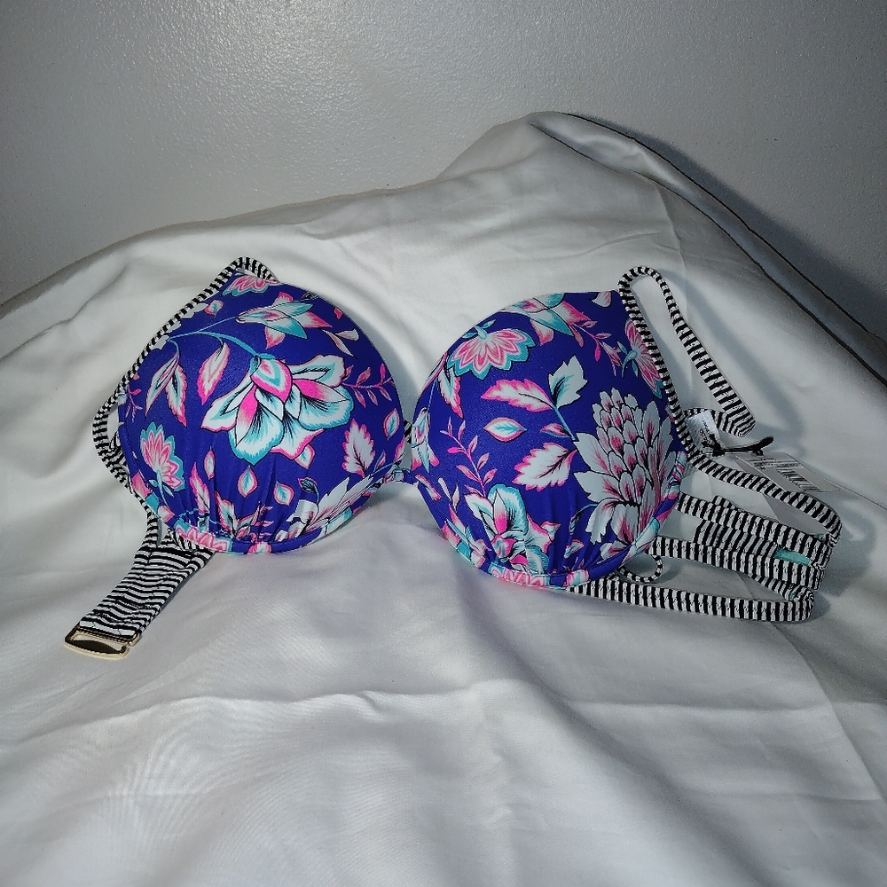 Shade & Shore Blue Floral Bikini Top - Picture 3 of 6